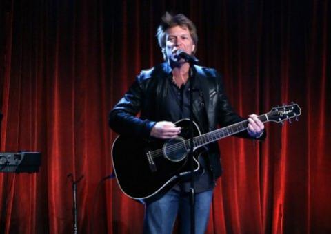 Jon Bon Jovi se apresentará gratuitamente na Espanha