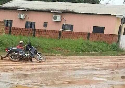 Prefeito do interior está sendo acusado de abandonar a cidade