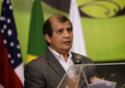 Thomaz Nogueira anuncia sua demissão no Facebook