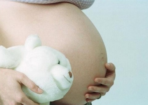 Sete meninas de 13 e 14 anos ficam grávidas após viagem escolar