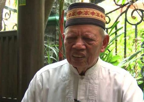 Piloto da AirAsia encontrou família pela última vez em enterro do irmão