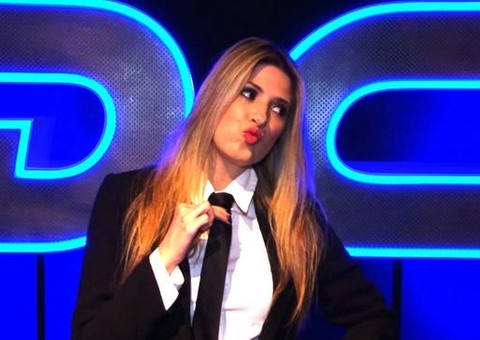 Dani Calabresa assina com a TV Globo 