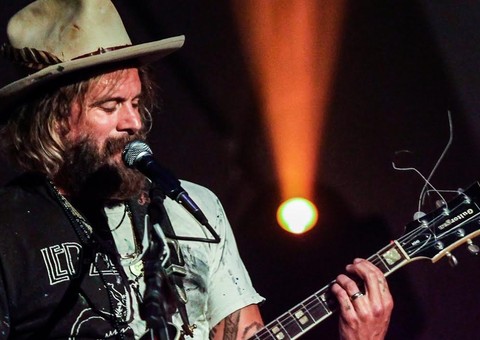 Donovan Frankenreiter faz show de seu novo CD "Start Livin" 