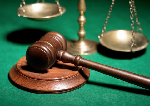 Justiça confirma demissão de servidora que usou cargo para ajudar marido