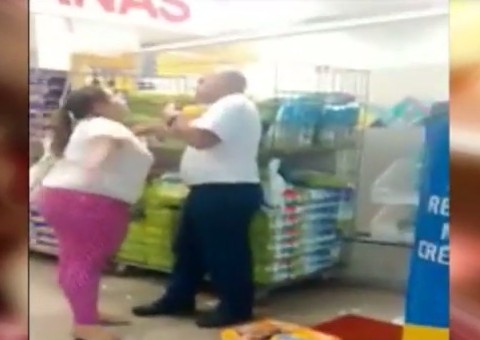  Mulher descontrolada furta e faz barraco em loja