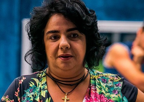 Mariza ameaça deixar BBB15 “Eu vou sair”