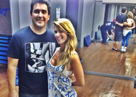 Dany Bananinha nega romance com André Marques: 'Imagina! É irmão!'