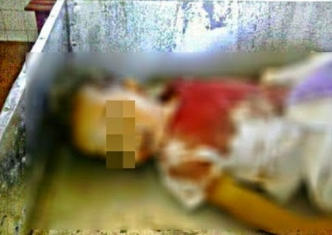 Menor de 16 anos decepa cabeça de bebê, estupra a mãe e esfaqueia outra criança