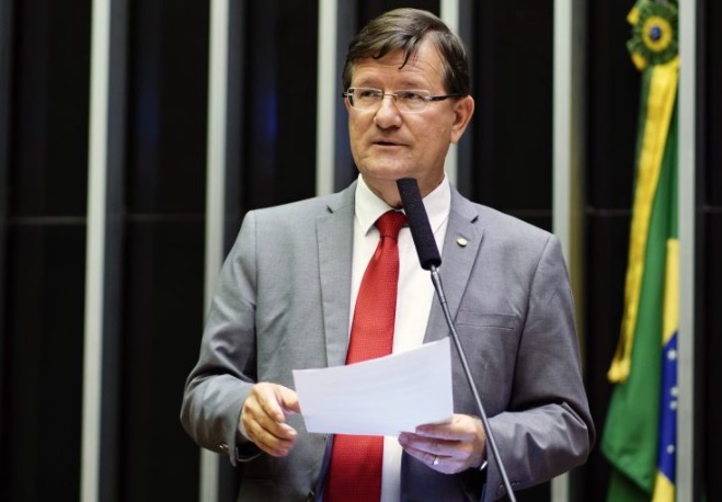 José Ricardo nega chapa ‘puro sangue’ do PT na eleição em Manaus