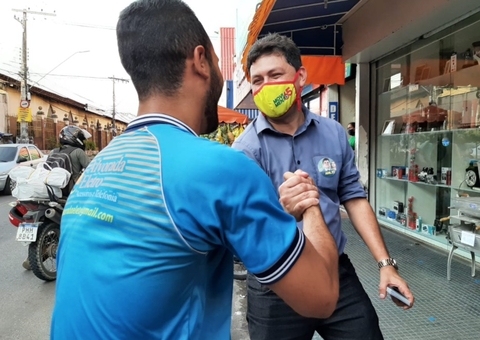 Marcelo Amil rebate discurso 'ideológico' e defende soluções para Manaus