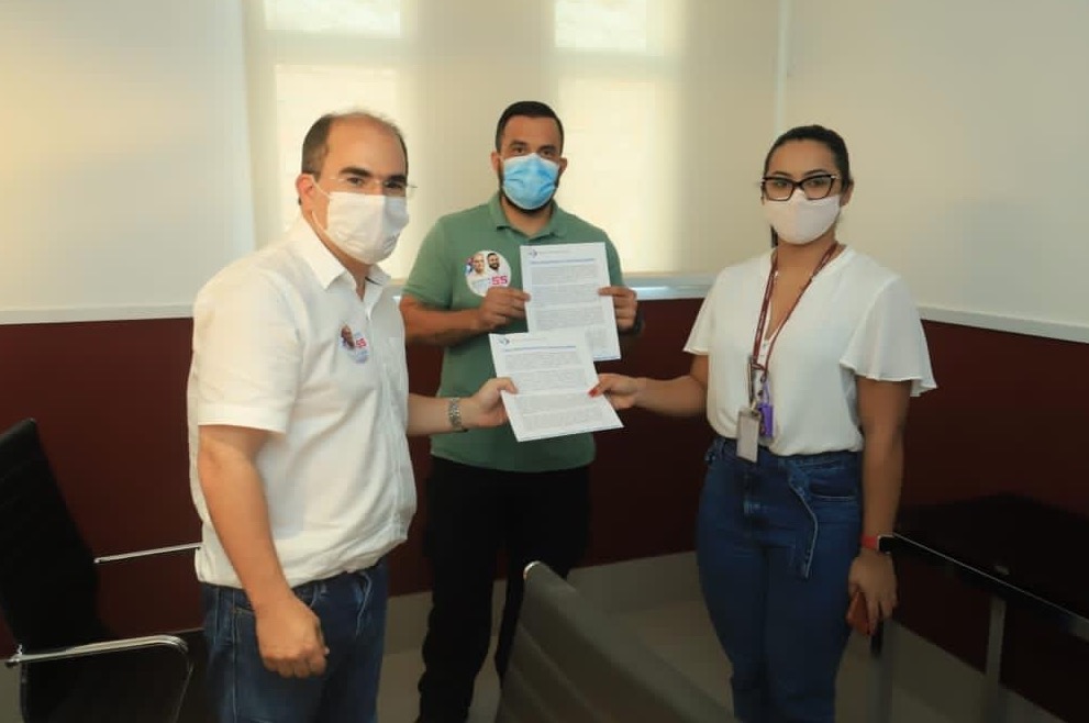 Nicolau registra Carta Compromisso ao funcionalismo público de Manaus