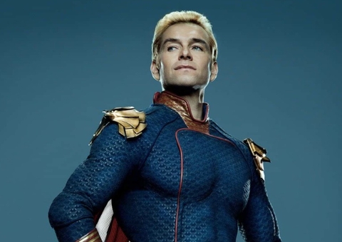 The Boys: Homem vestido de Capitão Pátria salva vítima de incêndio