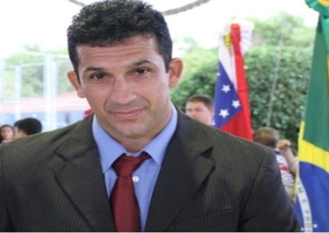 Justiça proíbe distribuição de alimentos pela prefeitura de Manacapuru