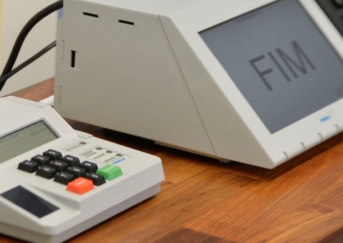 Urnas eletrônicas já foram enviadas às zonas eleitorais de Manaus