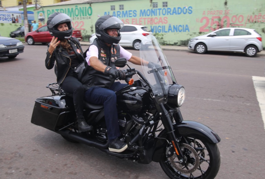 Romero Reis evita prioridade na fila e defende voto 'limpo'