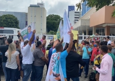 Candidatos não eleitos em Manaus acusam fraude e defendem voto impresso