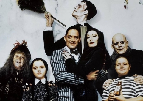Tim Burton quer Johnny Depp em live-action de A Família Addams