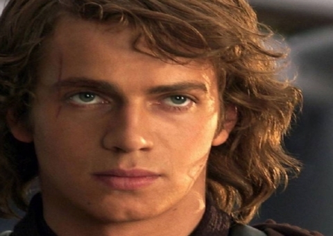 Hayden Christensen voltará como Darth Vader na série de Obi-Wan Kenobi