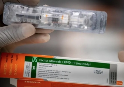 Doses da vacina Coronavac já estão a caminho de Manaus; confira