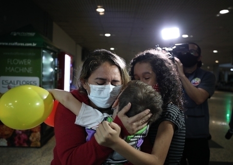 Pacientes transferidos para DF e Piauí vencem covid e voltam a Manaus 