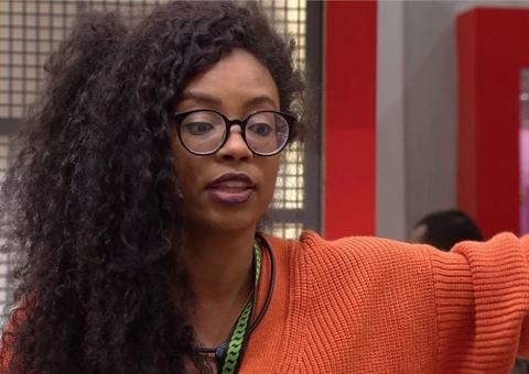 BBB21: Juliette demora no confessionário, irrita Lumena e leva sermão