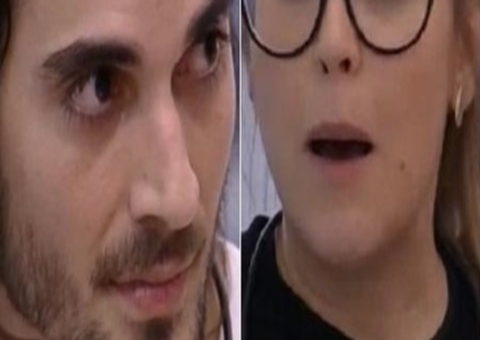 BBB21: Carla Diaz se irrita após piti de Fiuk por comida: ‘Me respeita’