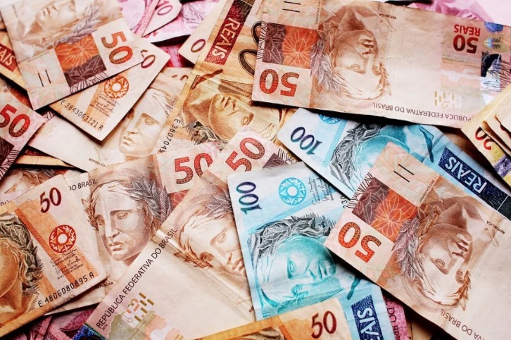 Pagamento do Auxílio Manauara é adiado 