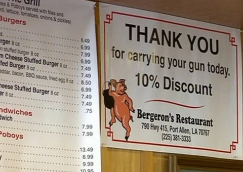 Restaurante concede desconto para clientes armados