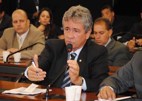 Deputado federal do Amazonas entre os 20 mais atuantes no Congresso