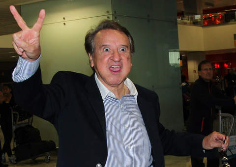 O ator Carlos Villagrán o Kiko do Chaves no Brasil