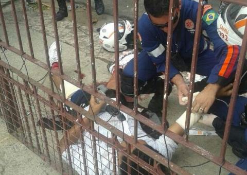 Em Manaus, vitima de assalto leva dois tiros, mas é salva pelo celular