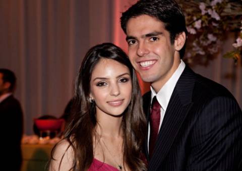 Chega ao fim o casamento de Kaká e Carol Celico