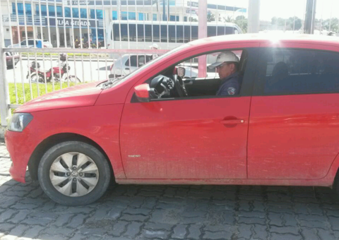 Polícia recupera carro roubado através do aplicativo Sisnesp
