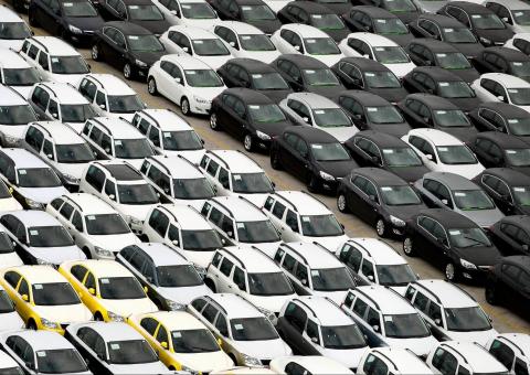 Produção de veículos deve ter excedente de até 1,6 mi