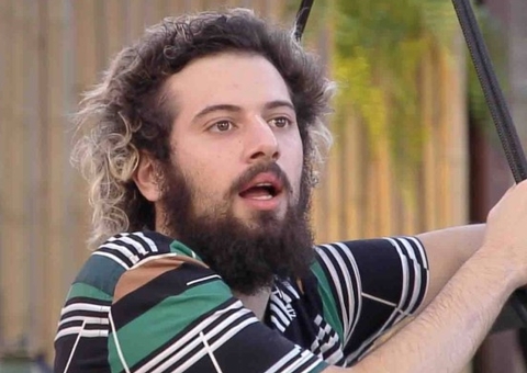 A Fazenda: Cartalouco confessa que está há dois dias sem tomar banho 