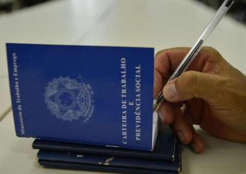 Sine Amazonas divulga 24 vagas de emprego para esta quinta