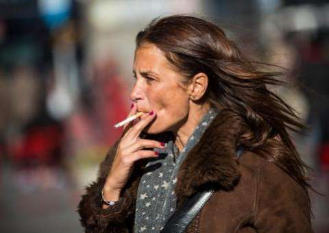 Estudo alerta: antioxidantes podem aumentar risco de câncer de pulmão