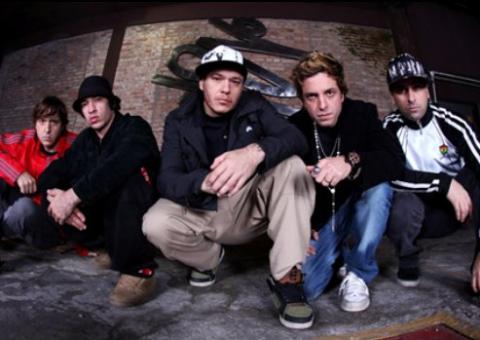 Integrantes do Charlie Brown Jr. anunciam nova banda