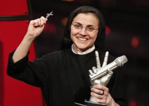 Freira é grande vencedora do "The Voice" na Itália