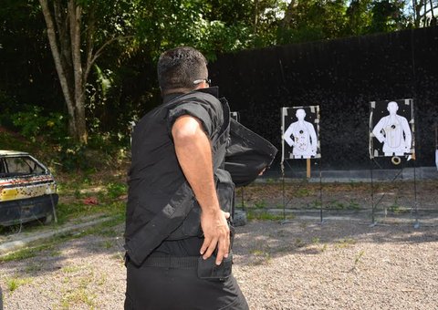 Polícia treina para proteger autoridades