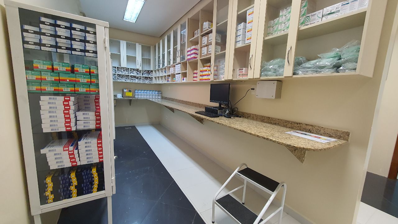 Cema contrata farmacêuticos para planejar estoques em Manaus