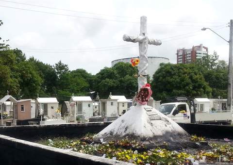 Guarda Municipal coordena operação de segurança em cemitérios durante o Feriado 