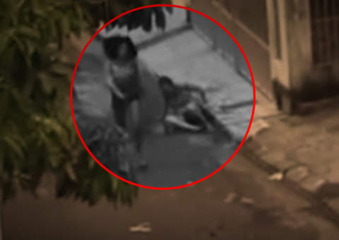 Morador filmou o momento em que travesti foge e garota morre ensanguentada em Manaus