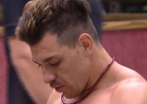  BBB 15: Cézar finalmente revela tal 'segredo misterioso' após voltar do paredão