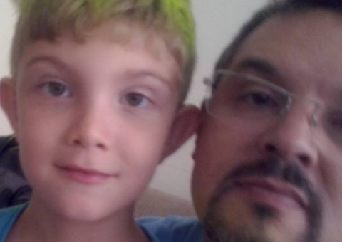 Criança morta pelo pai em chacina disse que o mataria quando crescesse, diz professora