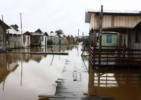 Cheia do Juruá eleva para 4 o total de municípios em estado de emergência