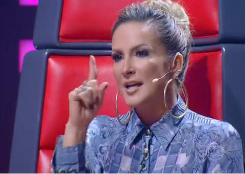 Claudia Leitte dá bronca em participantes do The Voice