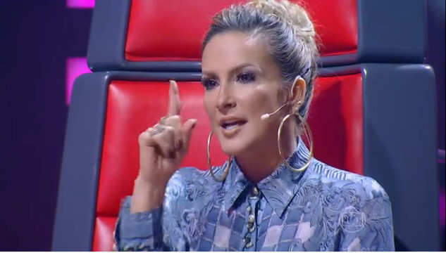 Claudia Leitte dá bronca em participantes do The Voice