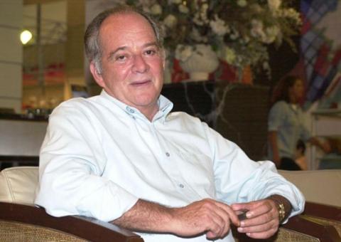 Cláudio Marzo permanece internado em UTI do Rio