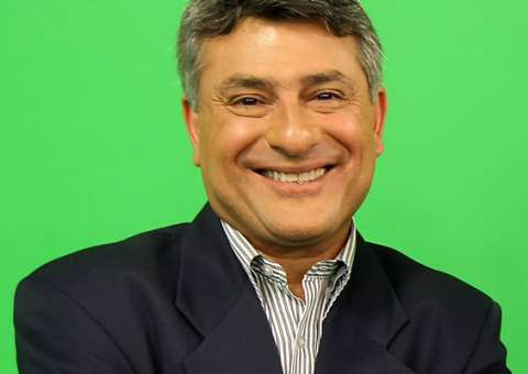 Cleber Machado não vai narrar o Carnaval transmitido pela Globo